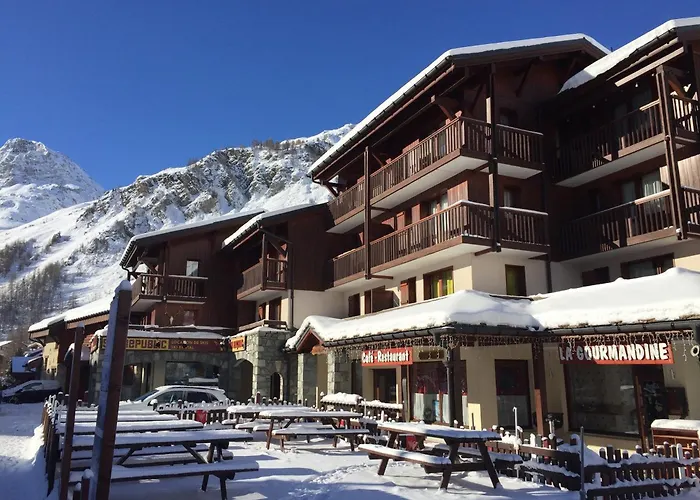 Aux Pieds Avec Balcon Et Parking à - Fr-1-862-61 * Val-dʼIsère